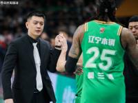 乐鱼真人体育娱乐-包含能否成功留队？前广东宏远冠军内线合同到期，季后赛曾单场砍17+8的词条