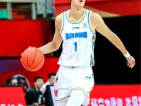 乐鱼体育全站-曾凡博18分首钢不敌新疆上海加时险胜同曦