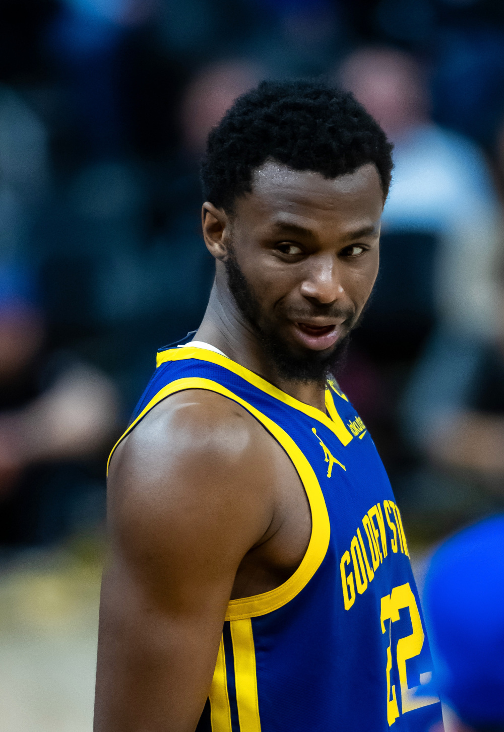 NBA夏联决赛对阵：黄蜂29分大胜会师国王两队均5胜0负争的简单介绍