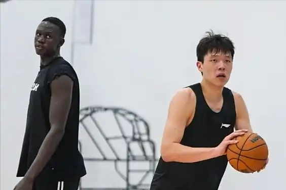 杨翰森未出场开拓者大比分不敌太阳场均108分夏联收官的简单介绍