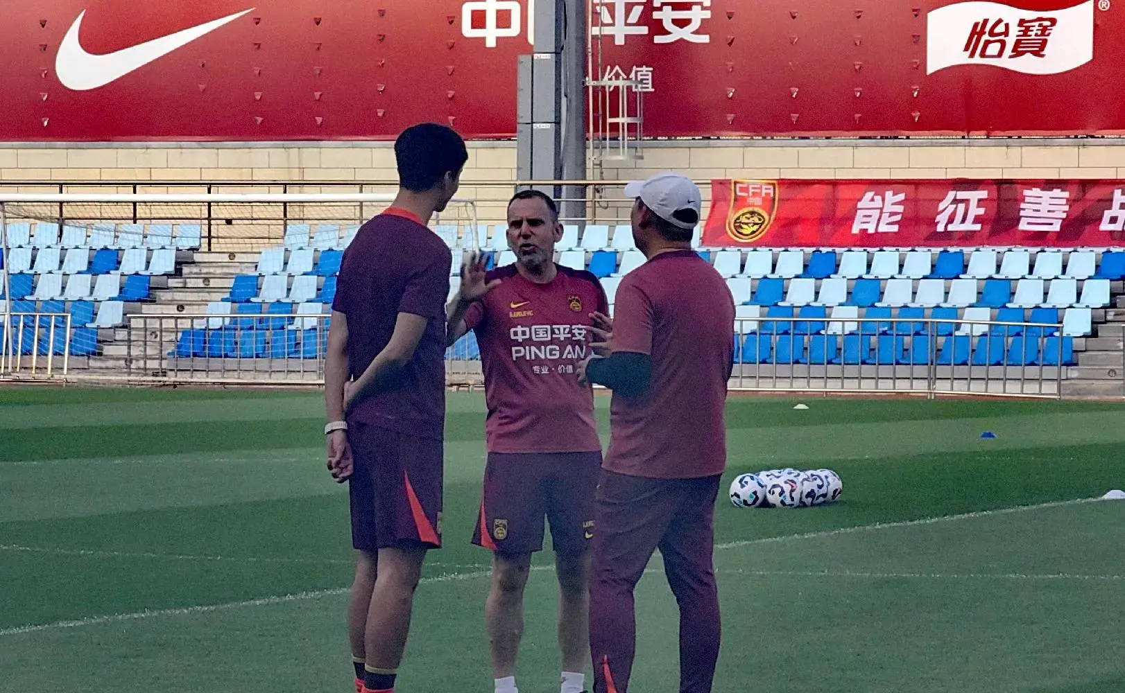 久尔杰维奇:我和球员彼此很了解对韩国可检验球队备战